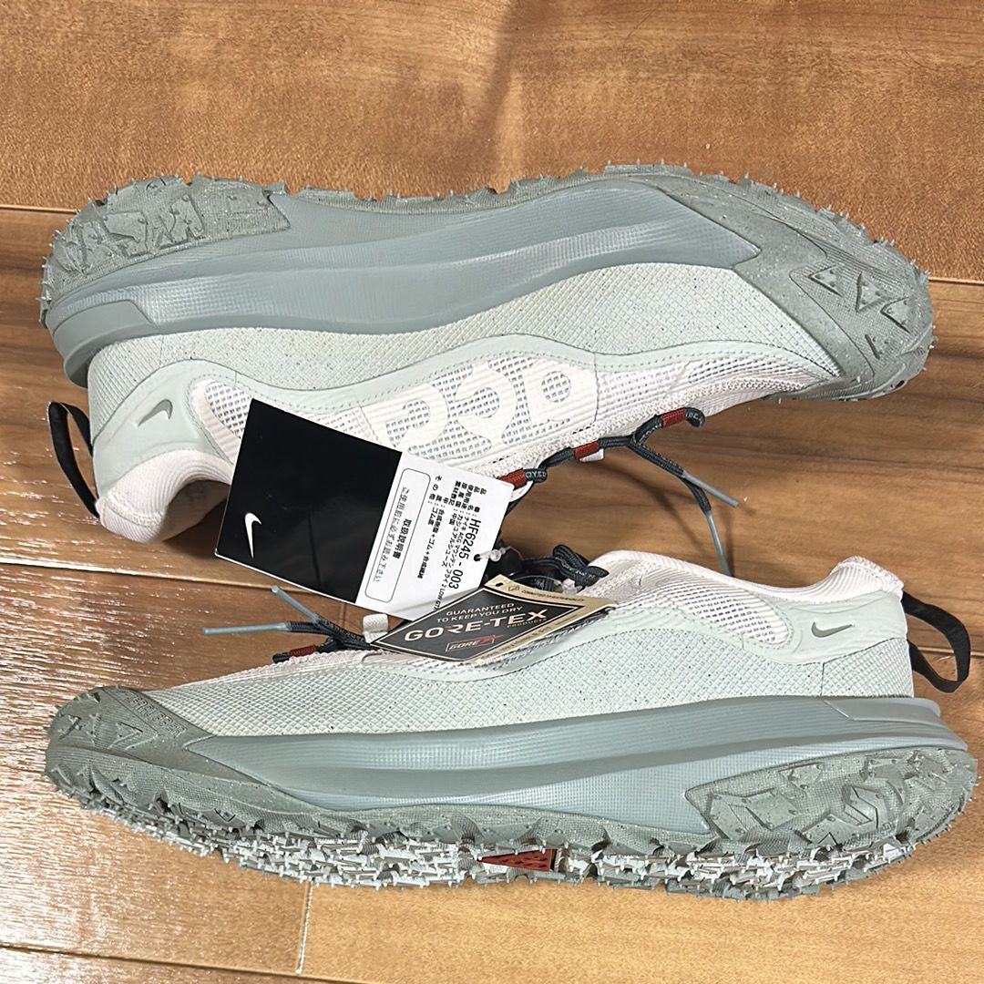 Nike ACG Mountain Fly 2 Low GORE-TEX "Phantom/Light Silver/Mica Green/Dark Smoke Grey"