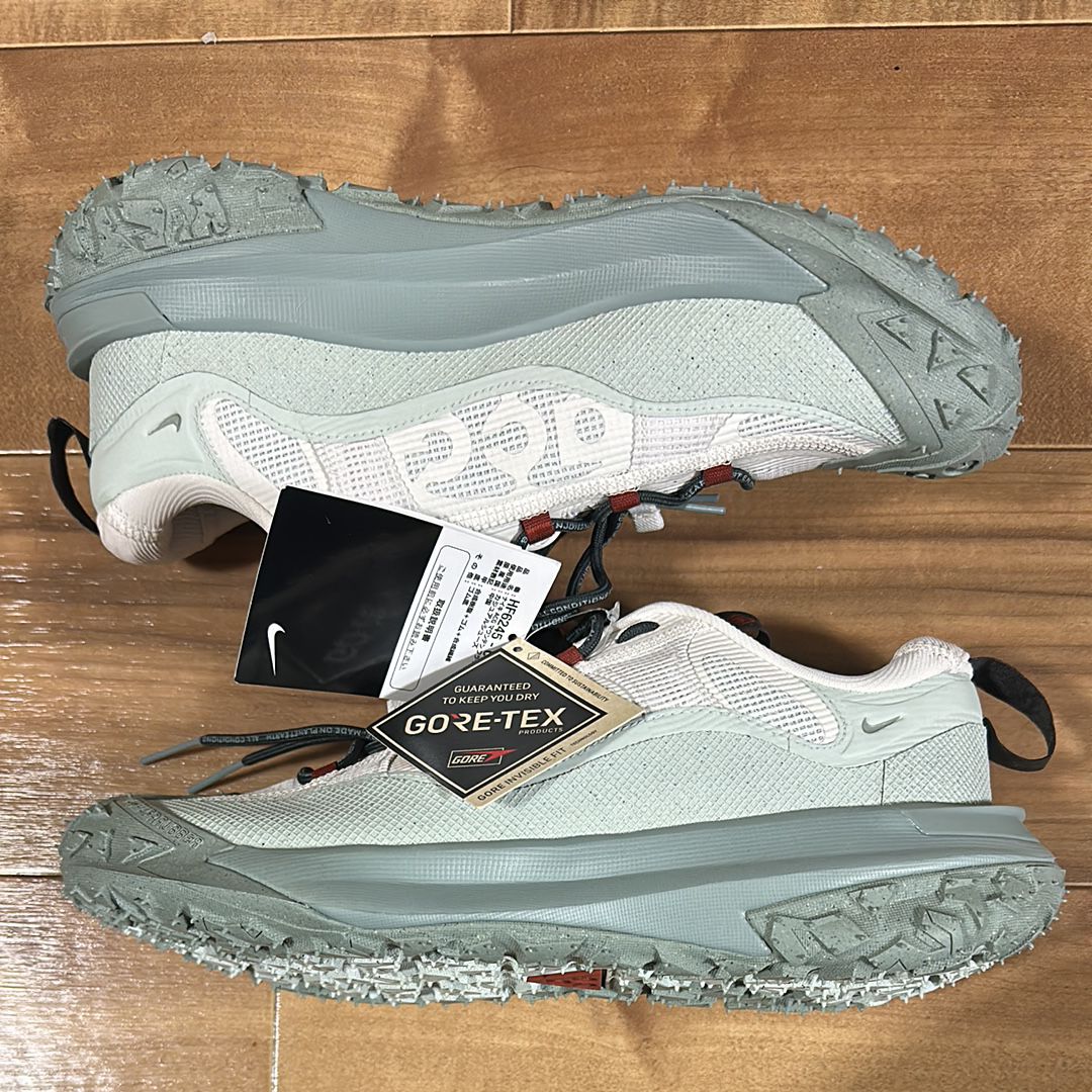 Nike ACG Mountain Fly 2 Low GORE-TEX "Phantom/Light Silver/Mica Green/Dark Smoke Grey"