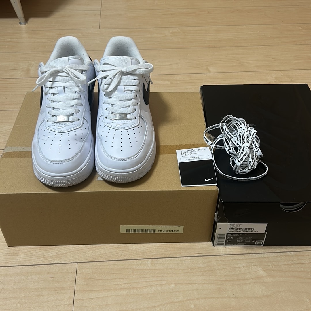 Supreme × Nike Air Force 1 Low "White/Black"