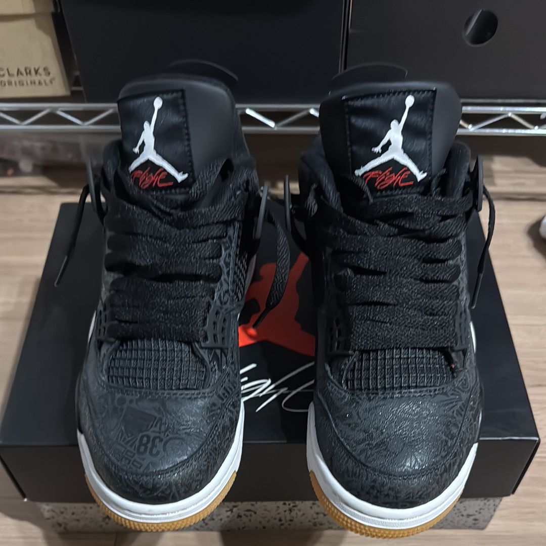 Nike Air Jordan 4 Retro "Laser Black/Gum"