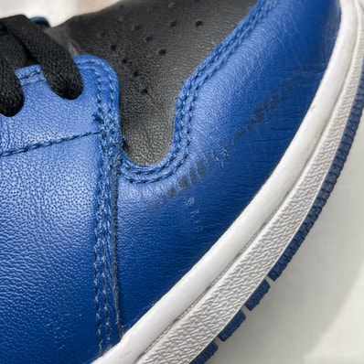 Nike Air Jordan 1 Retro High OG "Dark Marina Blue"