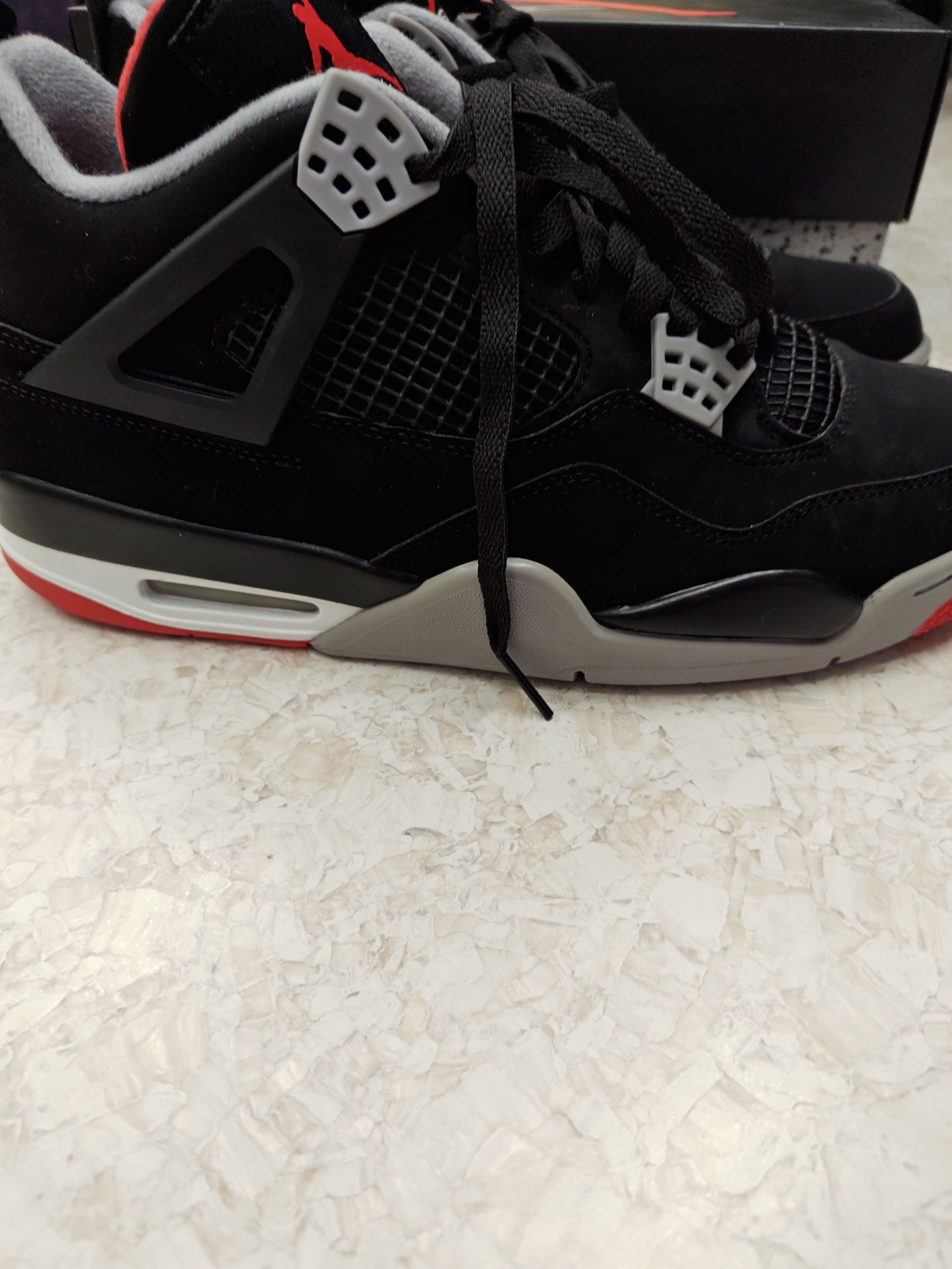 Nike Air Jordan 4 Retro "Bred" (2019)  