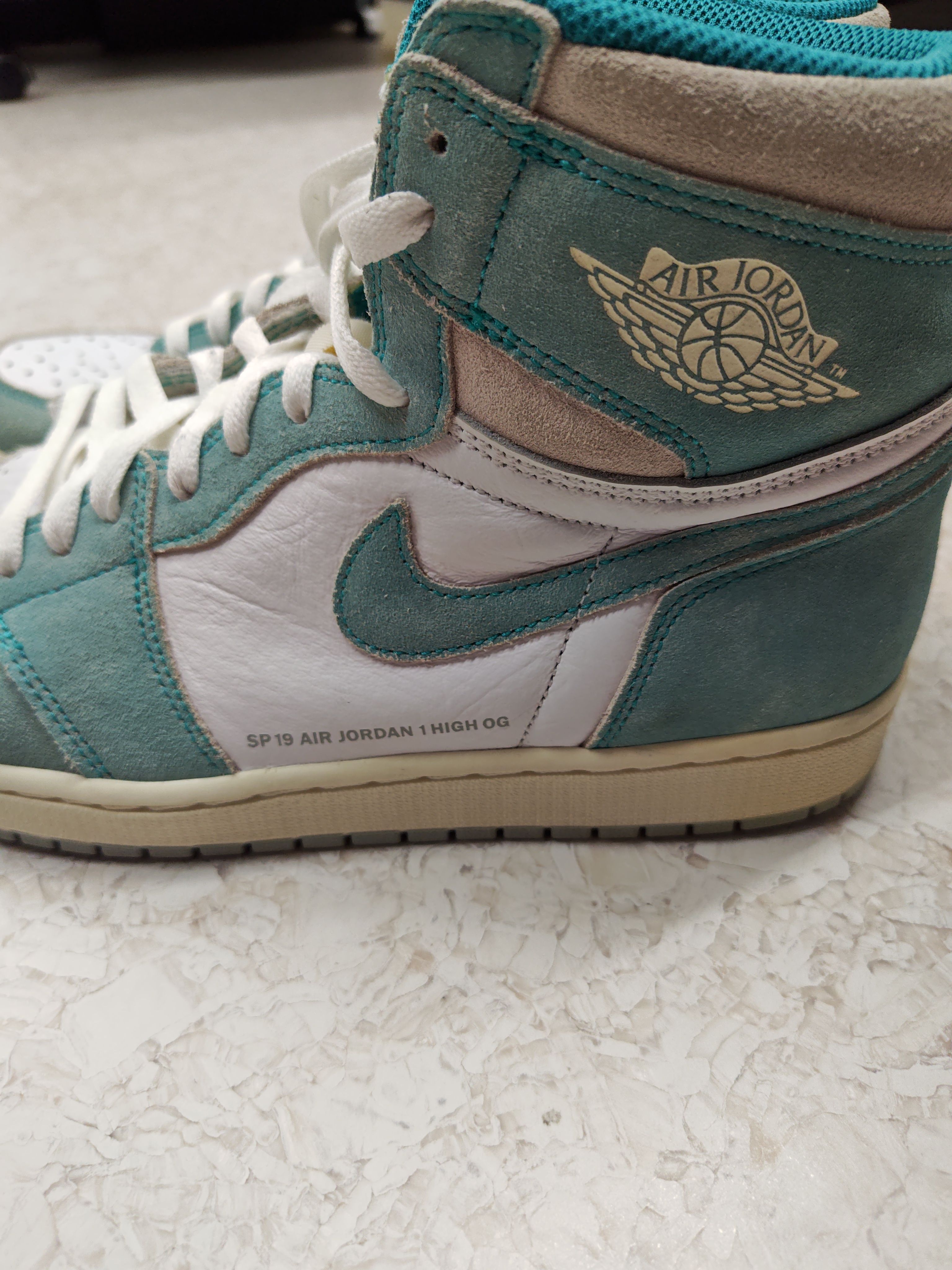 Nike Air Jordan 1 Retro High OG "Turbo Green"
