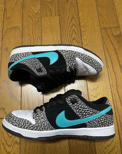 Nike SB Dunk Low "Elephant/Safari"