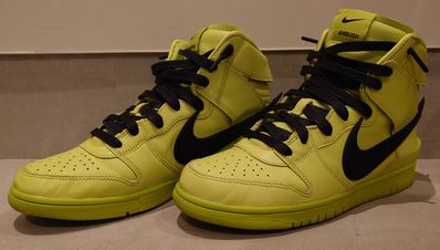 AMBUSH × NIKE DUNK HIGH "FLASH LIME"