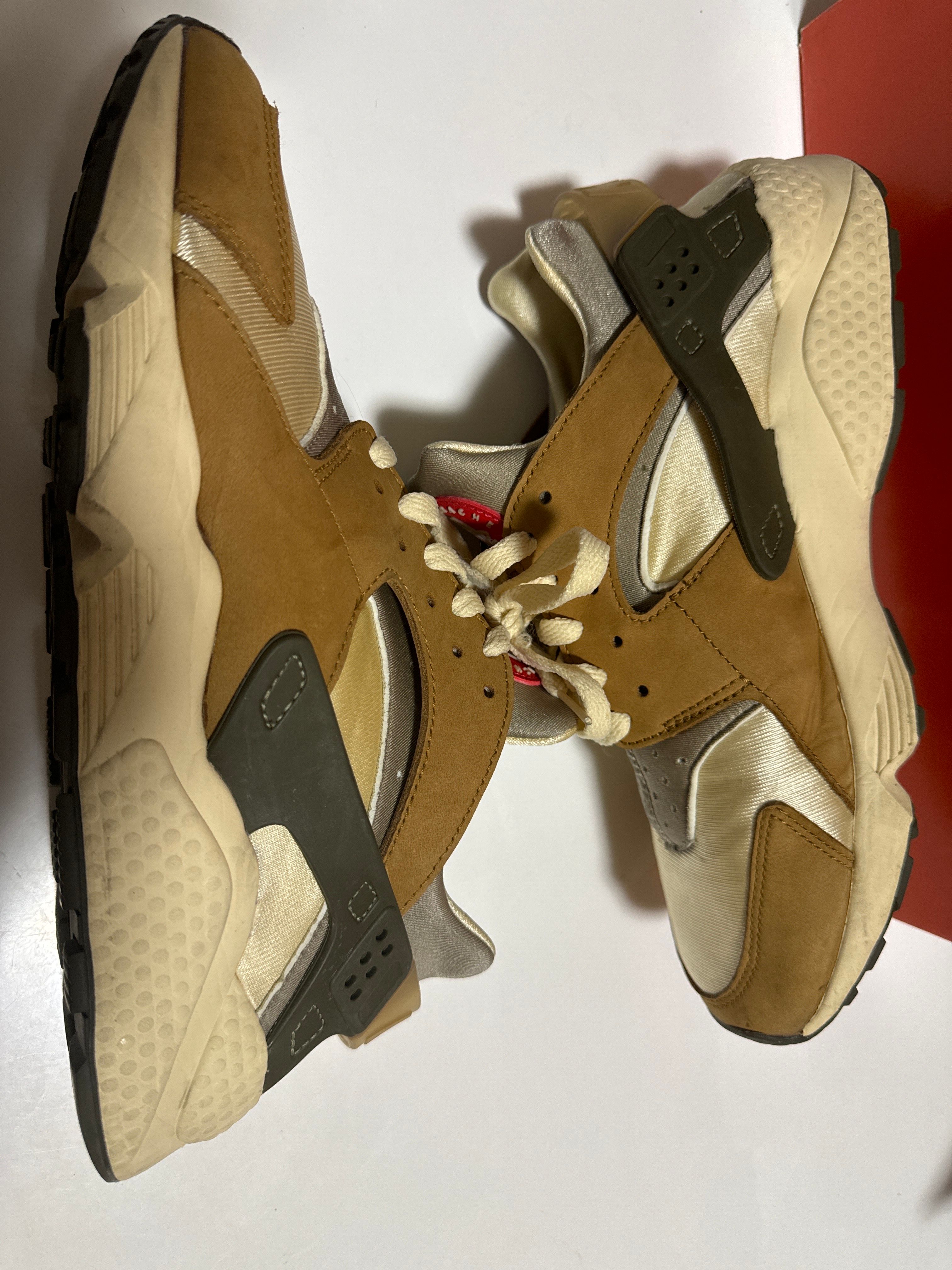 Stussy × Nike Air Huarache "Desert Oak"