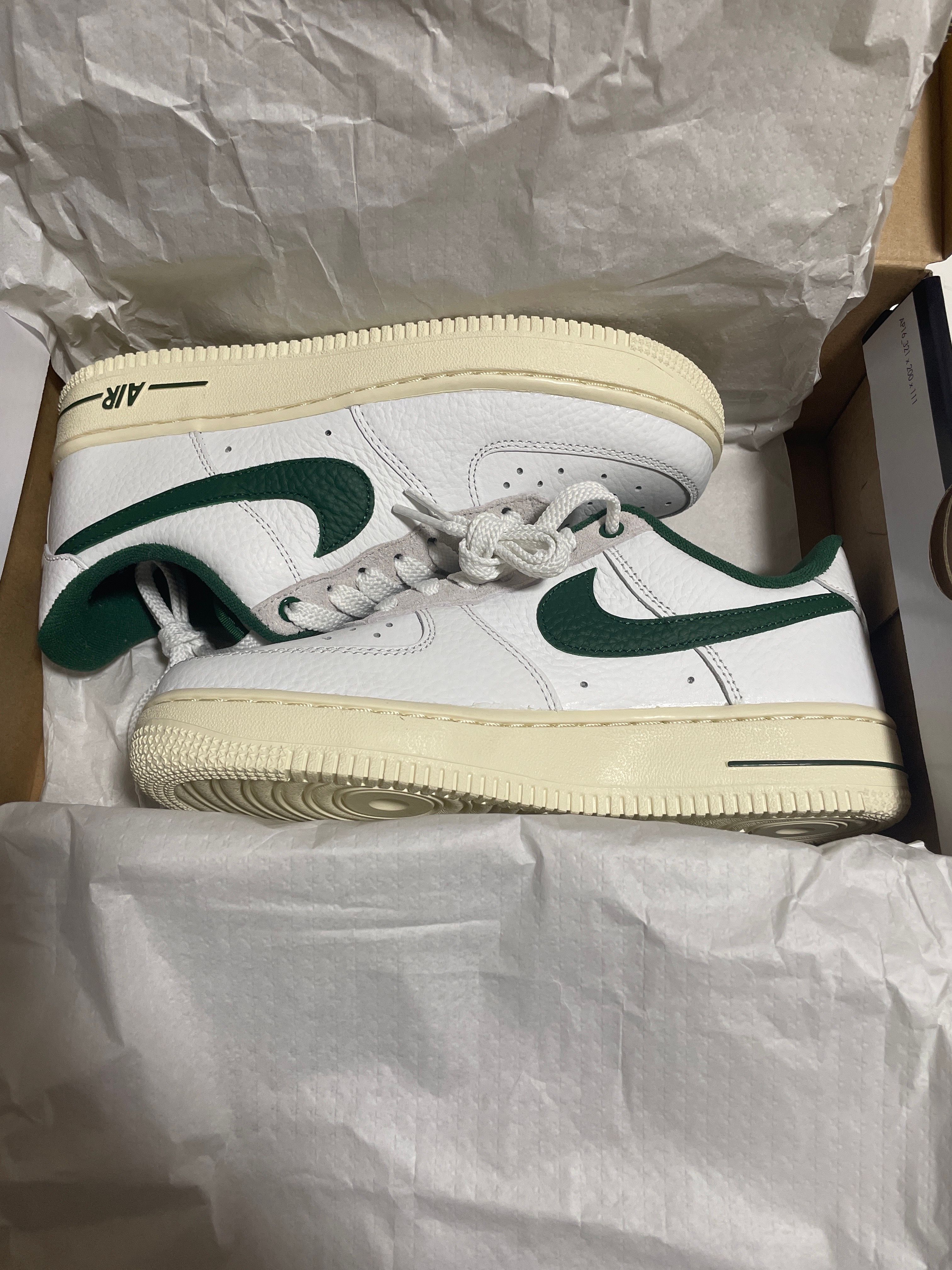 Nike Women's Air Force 1 Low Command Force "Summit White/Gorge Green"