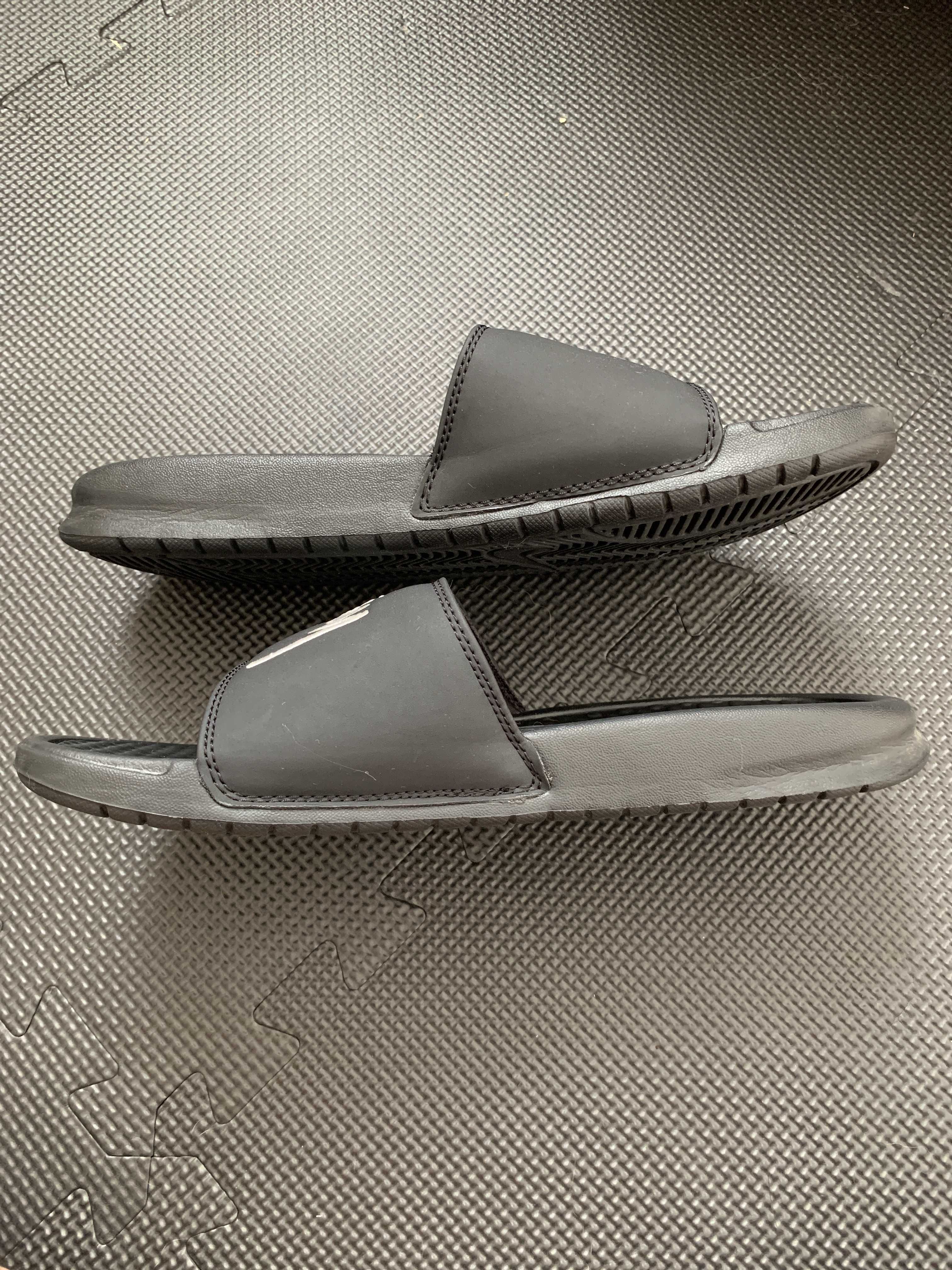 Stussy × Nike  Benassi Slide Sandal "Black" (DC5239-001) 