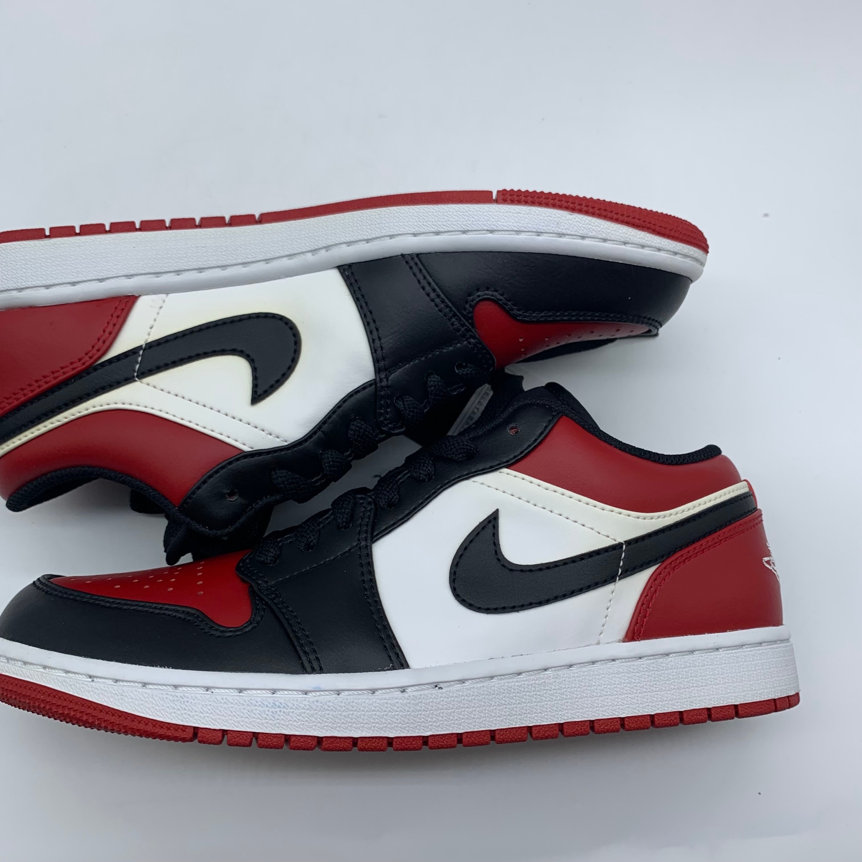 Nike Air Jordan 1 Low "Bred Toe"