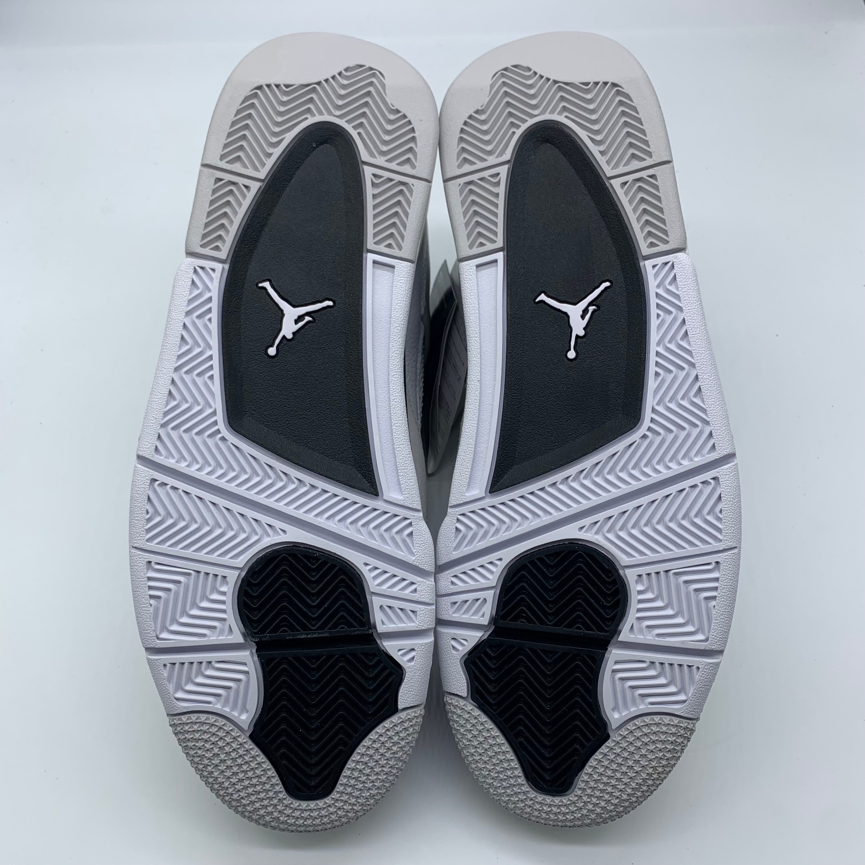 Nike Air Jordan 4 "Military Black"