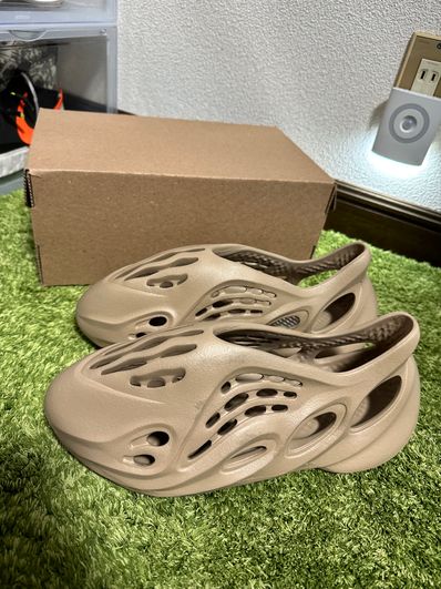 adidas YEEZY Foam Runner "Mist"