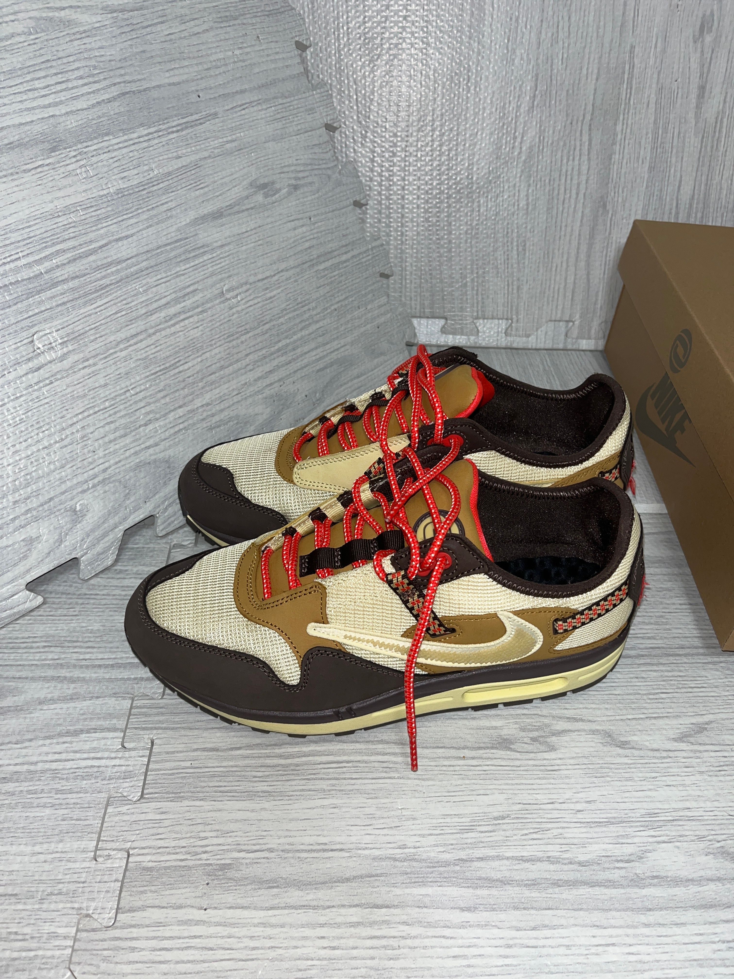 Travis Scott × Nike Air Max 1 "CACT.US Brown"