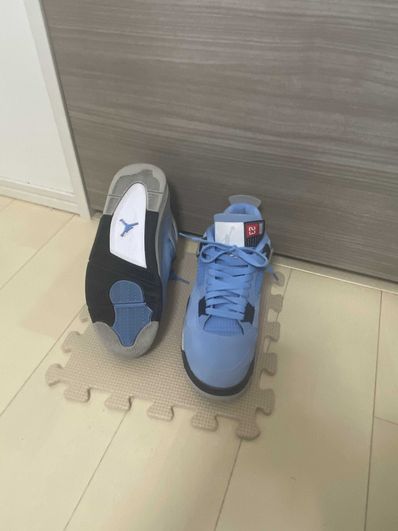 Nike Air Jordan 4 "University Blue"
