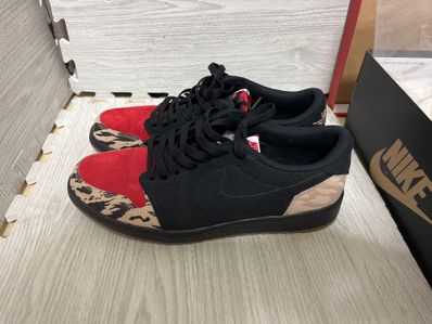 Sole Fly × Nike Air Jordan 1 Low "Black and Sport Red"
