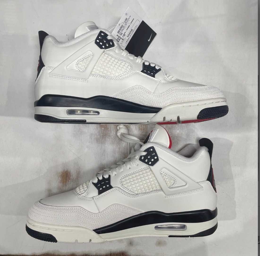 Nike Air Jordan 4 "Flight Club"