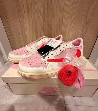 Travis Scott × Nike Air Jordan 1 Retro Low OG "Sail/Tropical Pink"