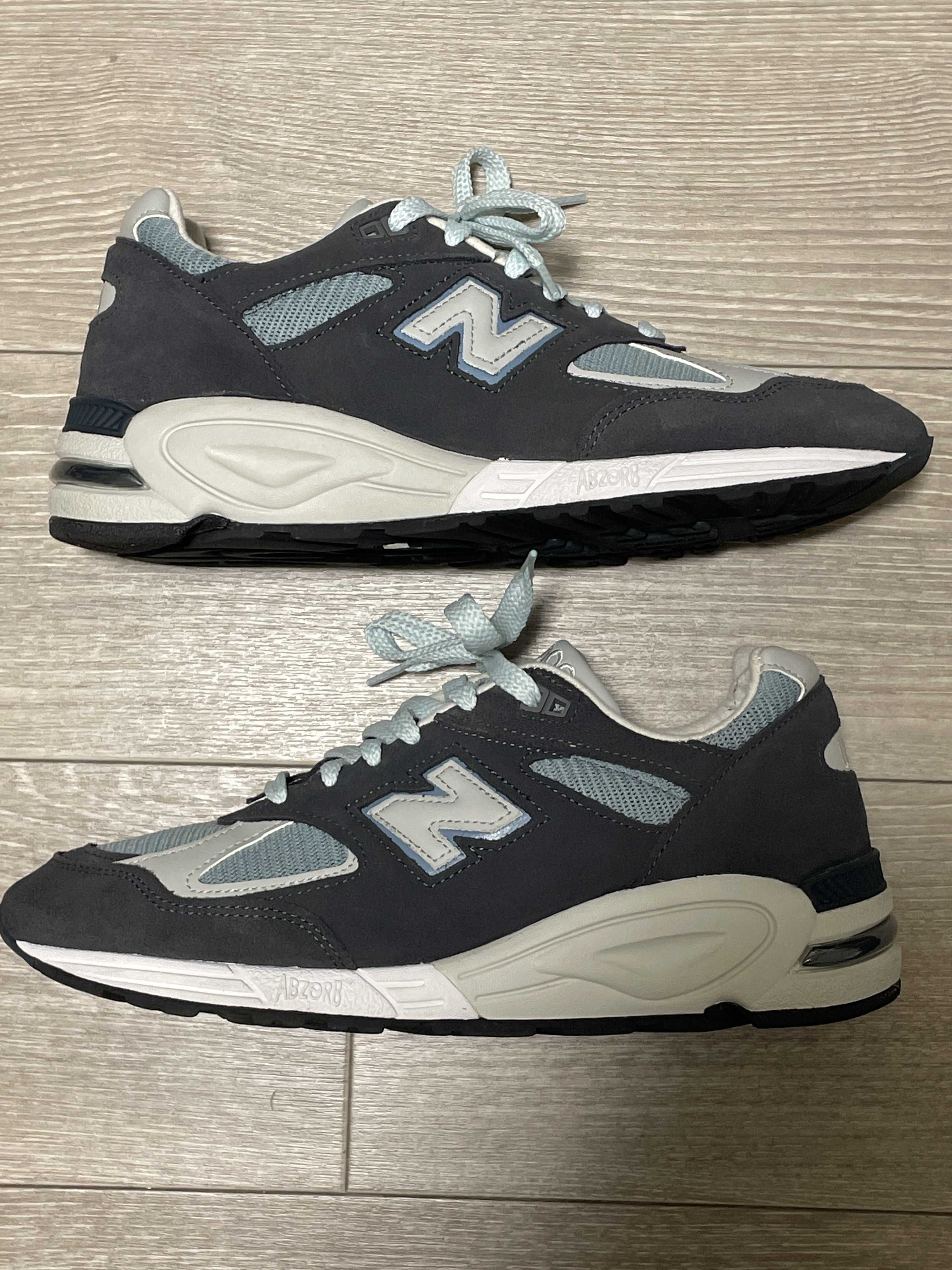 KITH Ronnie Fieg × New Balance 990V2 "Steel Blue"