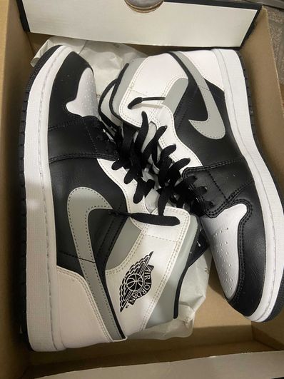 NIKE AIR JORDAN 1 MID "WHITE SHADOW"