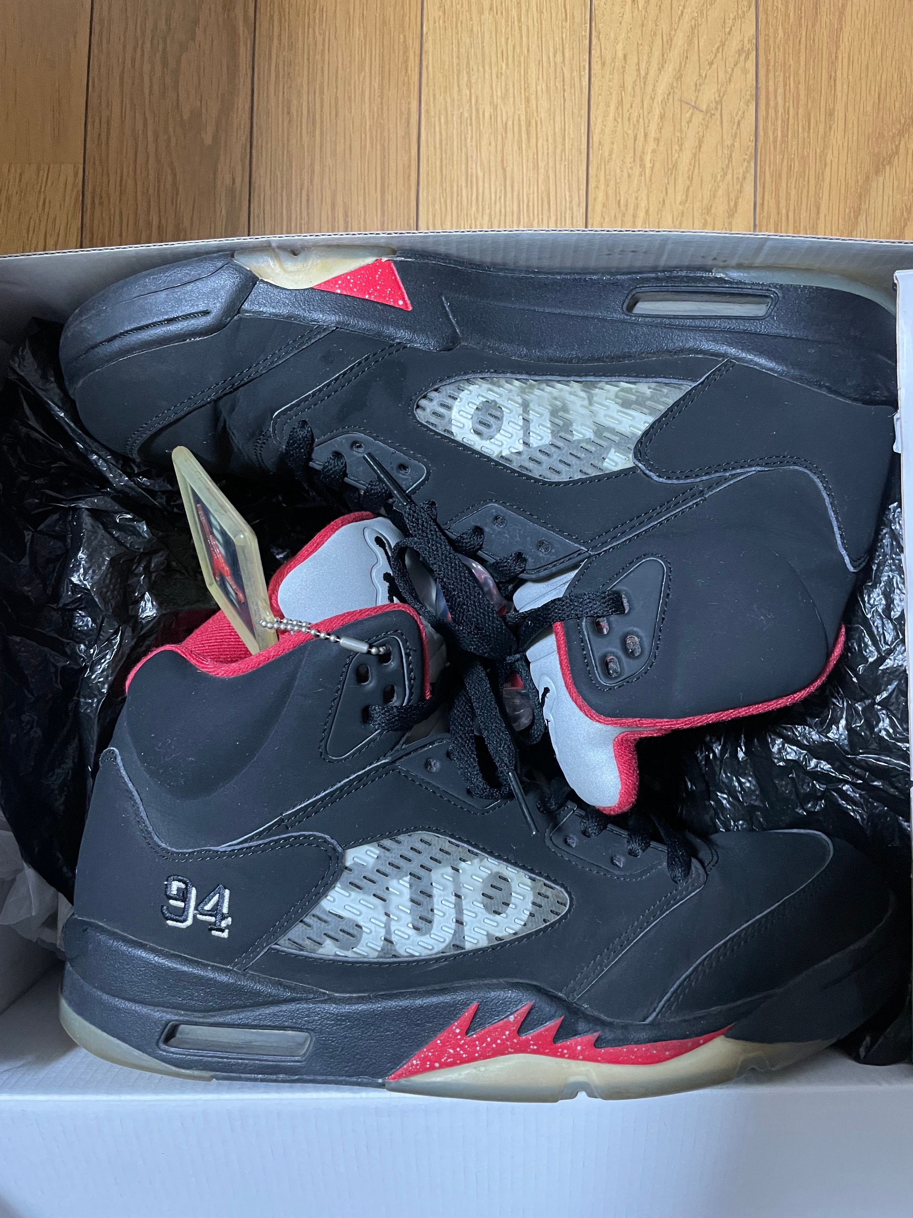 Supreme × Nike Air Jordan 5 Retro "Black"