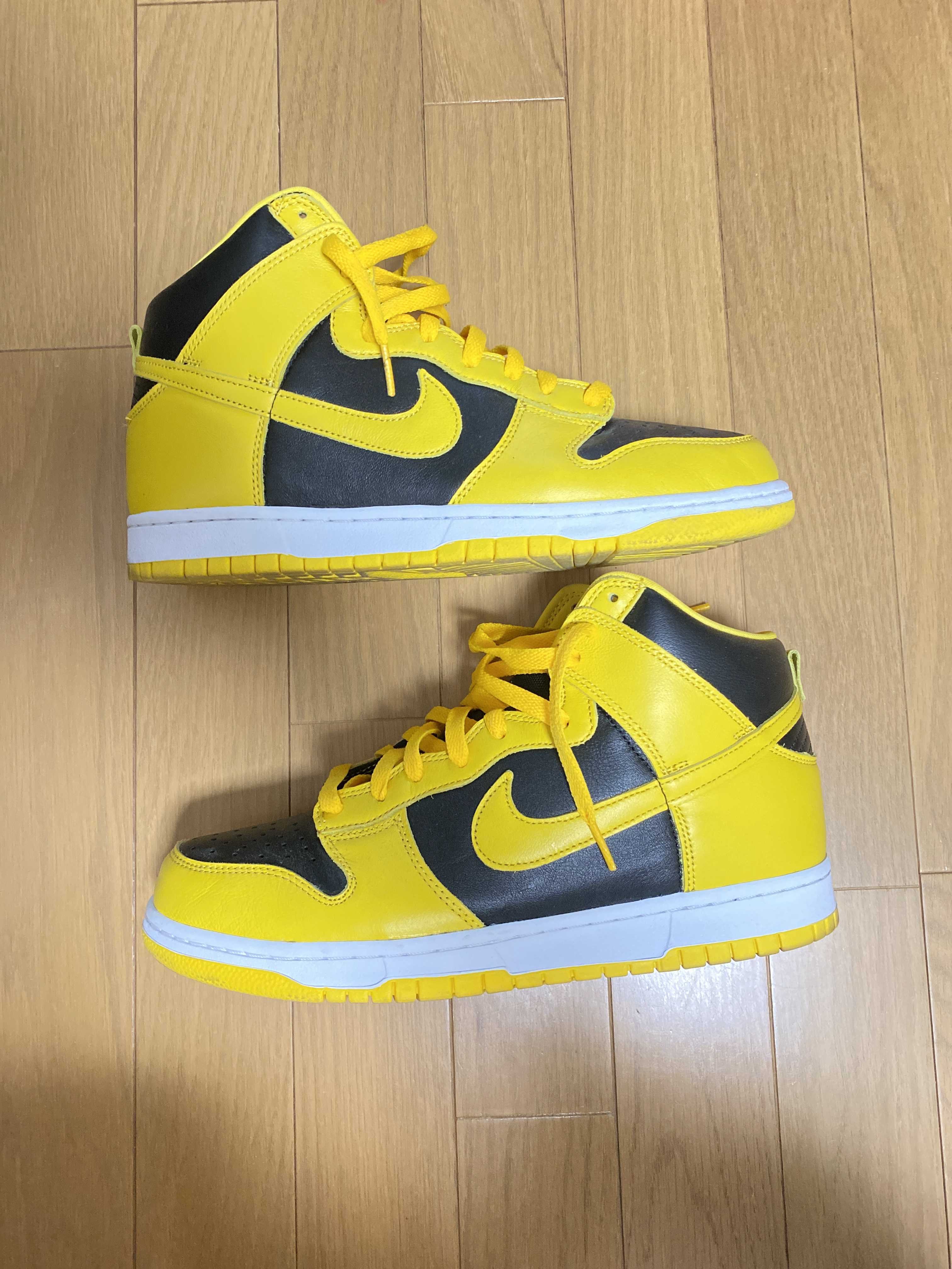 Nike Dunk High "Black/Varsity Maize"