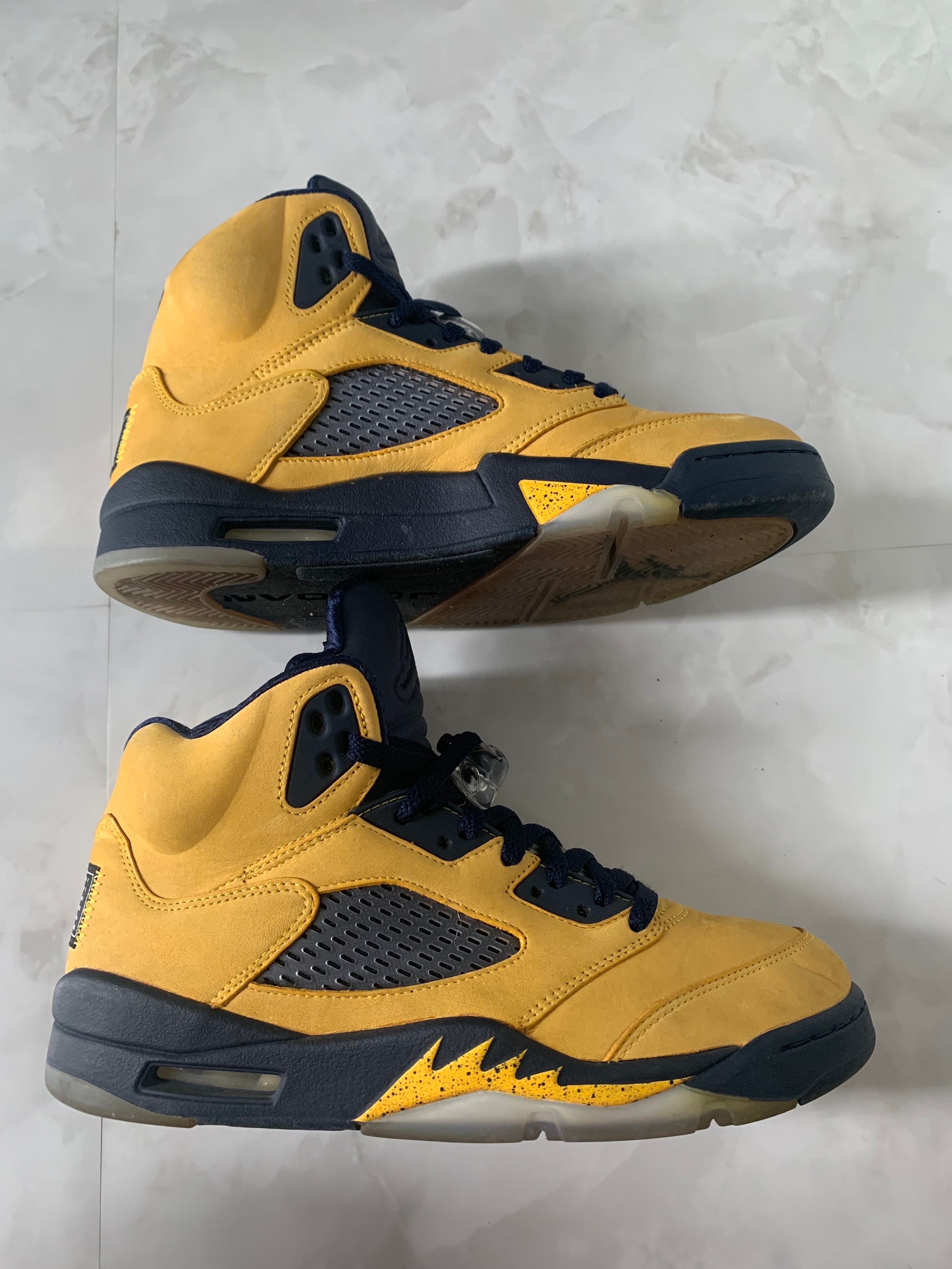 NIKE AIR JORDAN 5 "MICHIGAN"