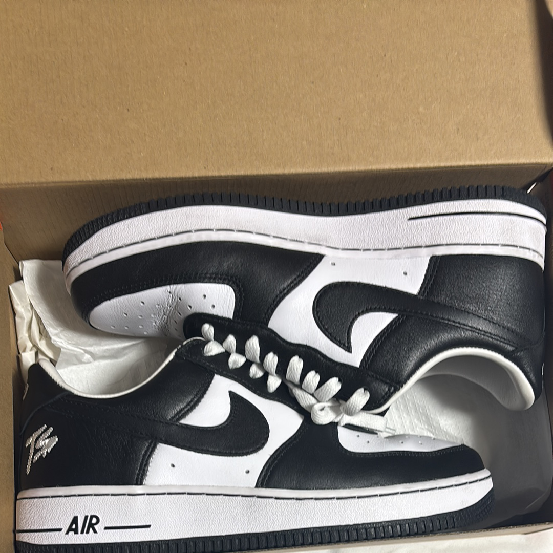 Terror Squad × Nike Air Force 1 Low QS "Blackout"