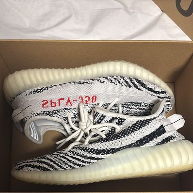 adidas YEEZY Boost 350 V2 "Zebra"