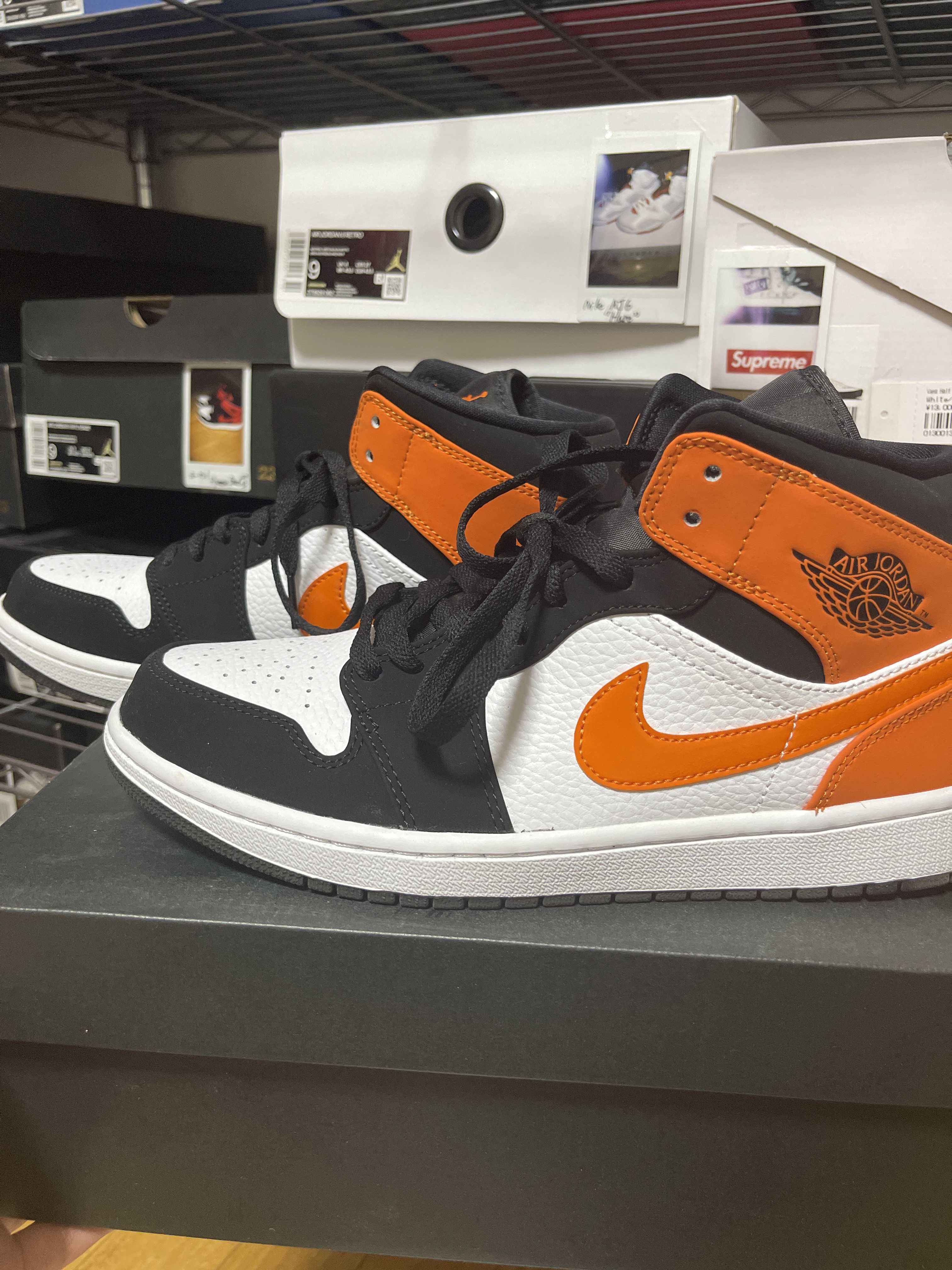 NIKE AIR JORDAN 1 MID "SHATTERED BACKBOARD"