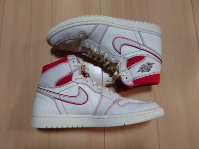 Nike Air Jordan 1 Retro High OG "Sail/University Red"