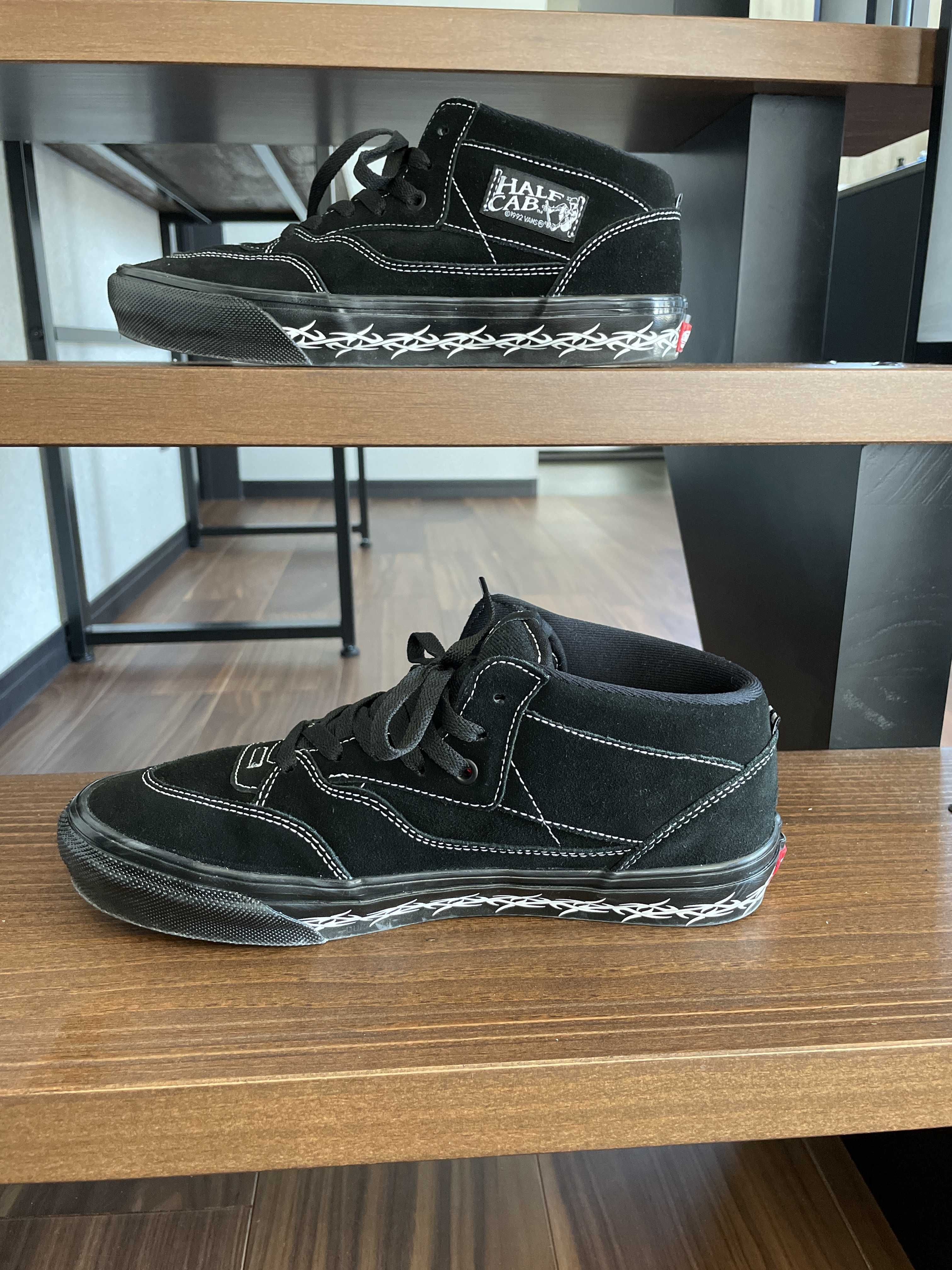 Supreme × Vans Half Cab "Black"	