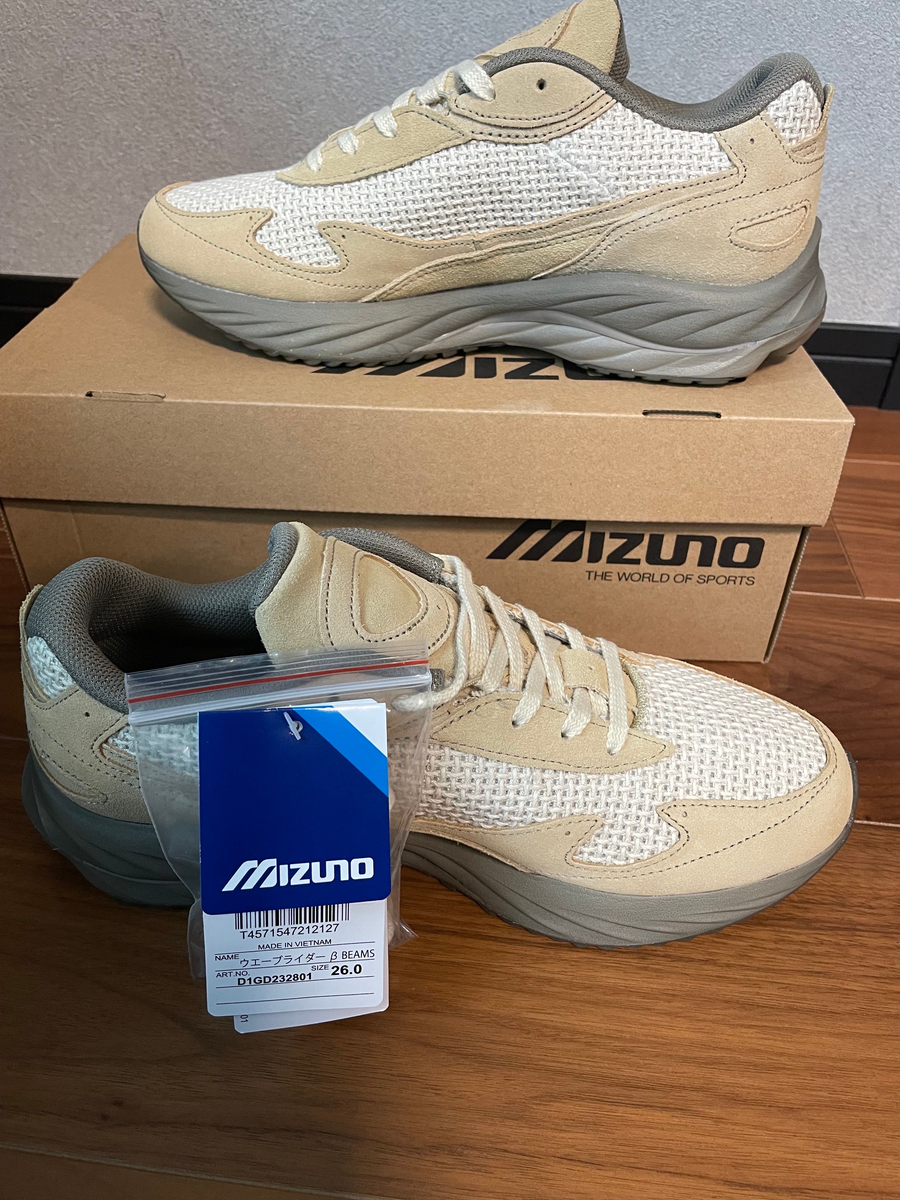 BEAMS × Mizuno Wave Rider β "Beige"