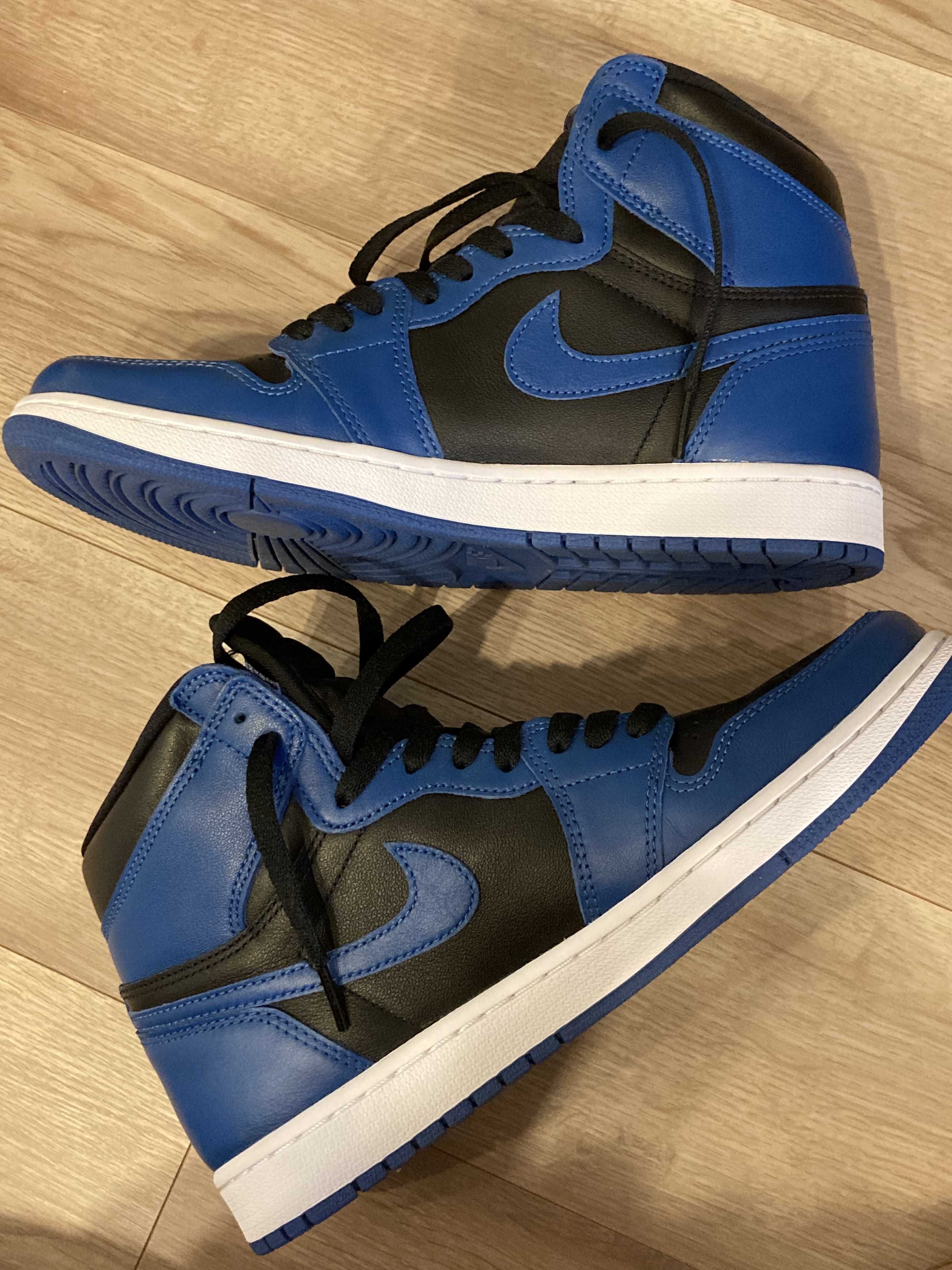Nike Air Jordan 1 Retro High OG "Dark Marina Blue"