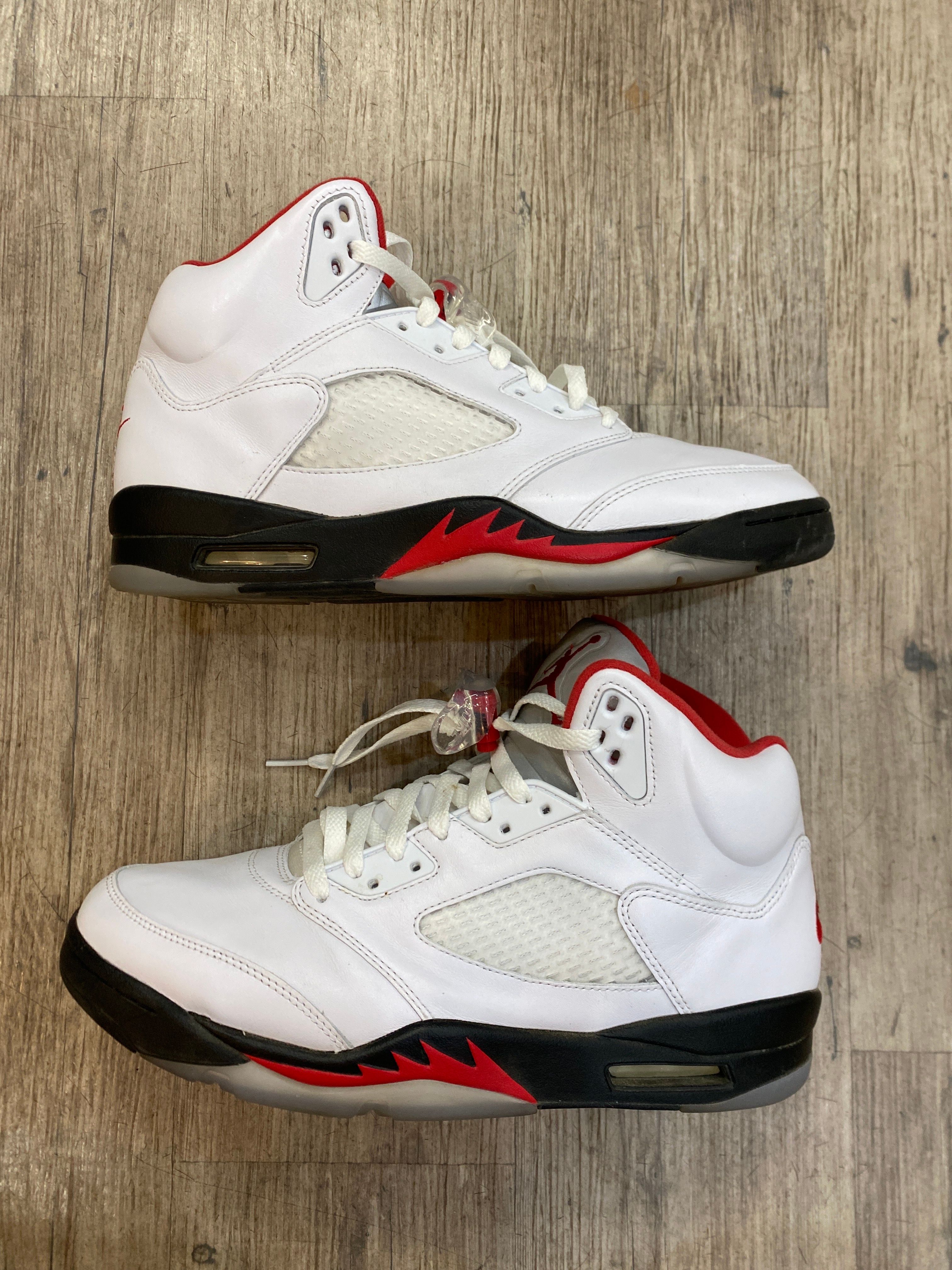 Nike Air Jordan 5 Retro "Fire Red" (2020)