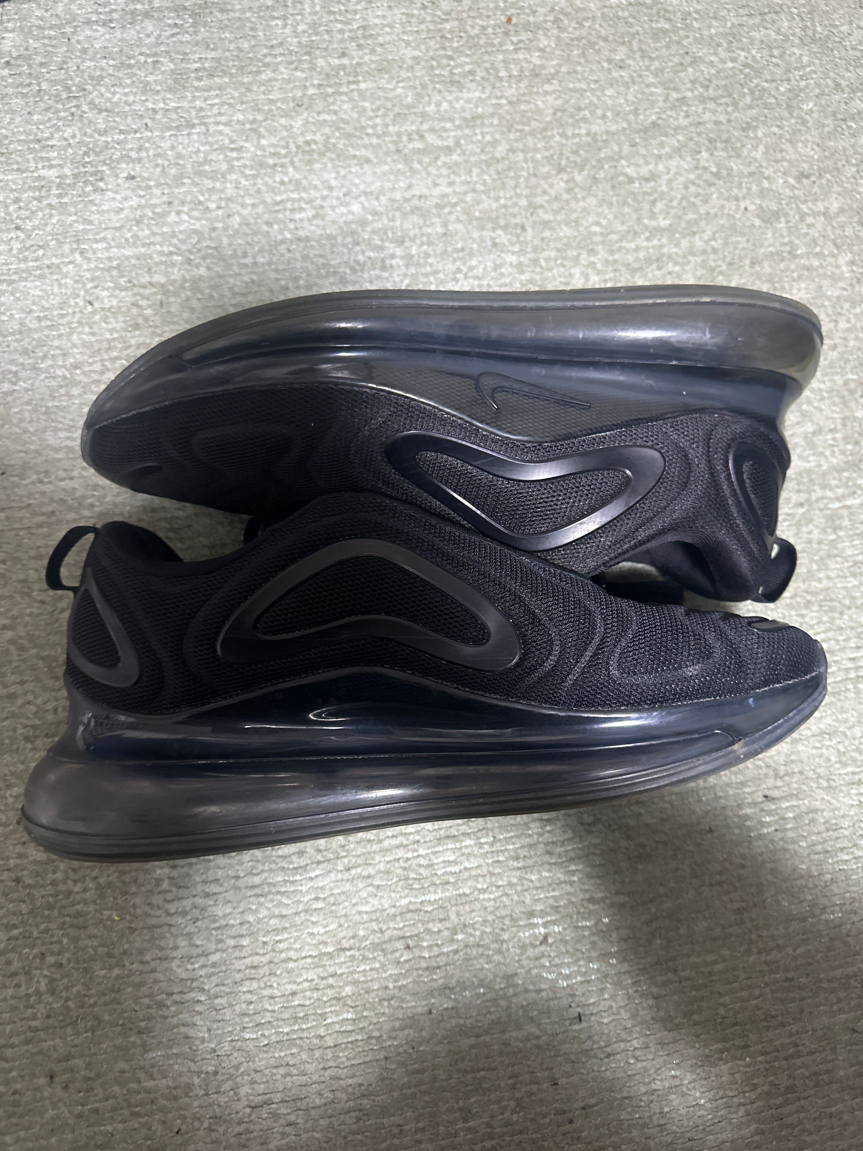 Nike AirI Max 720 "Triple Black"