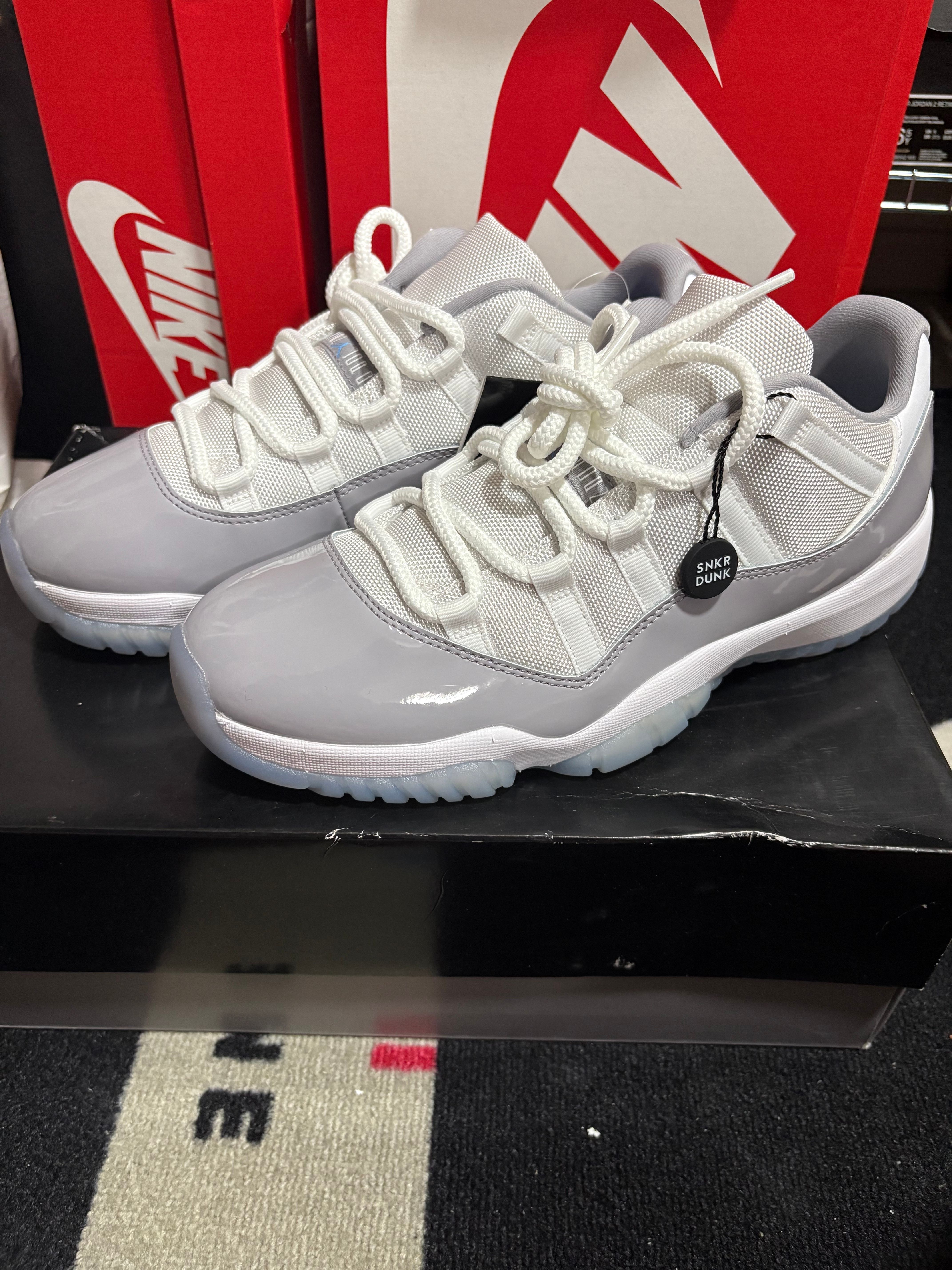 Nike Air Jordan 11 Low "Cement Grey"