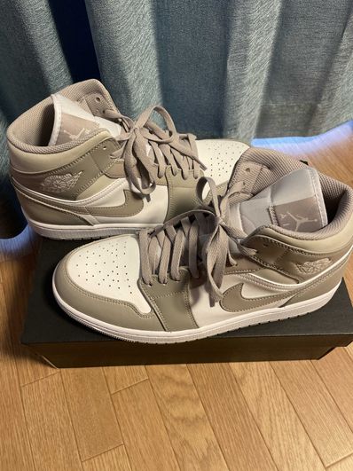 Nike Air Jordan 1 Mid "Linen"
