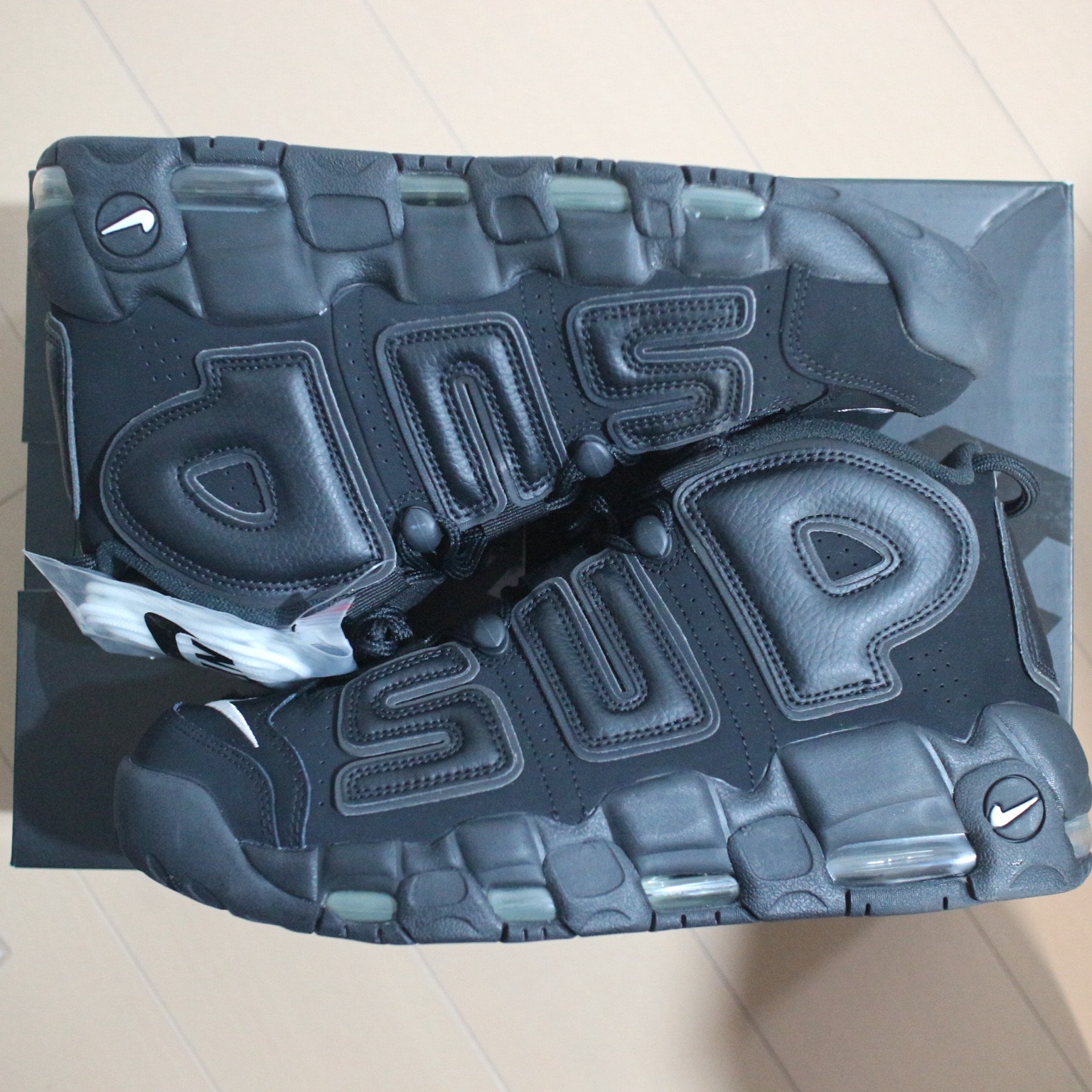 Supreme × Nike Air More Uptempo "Black"