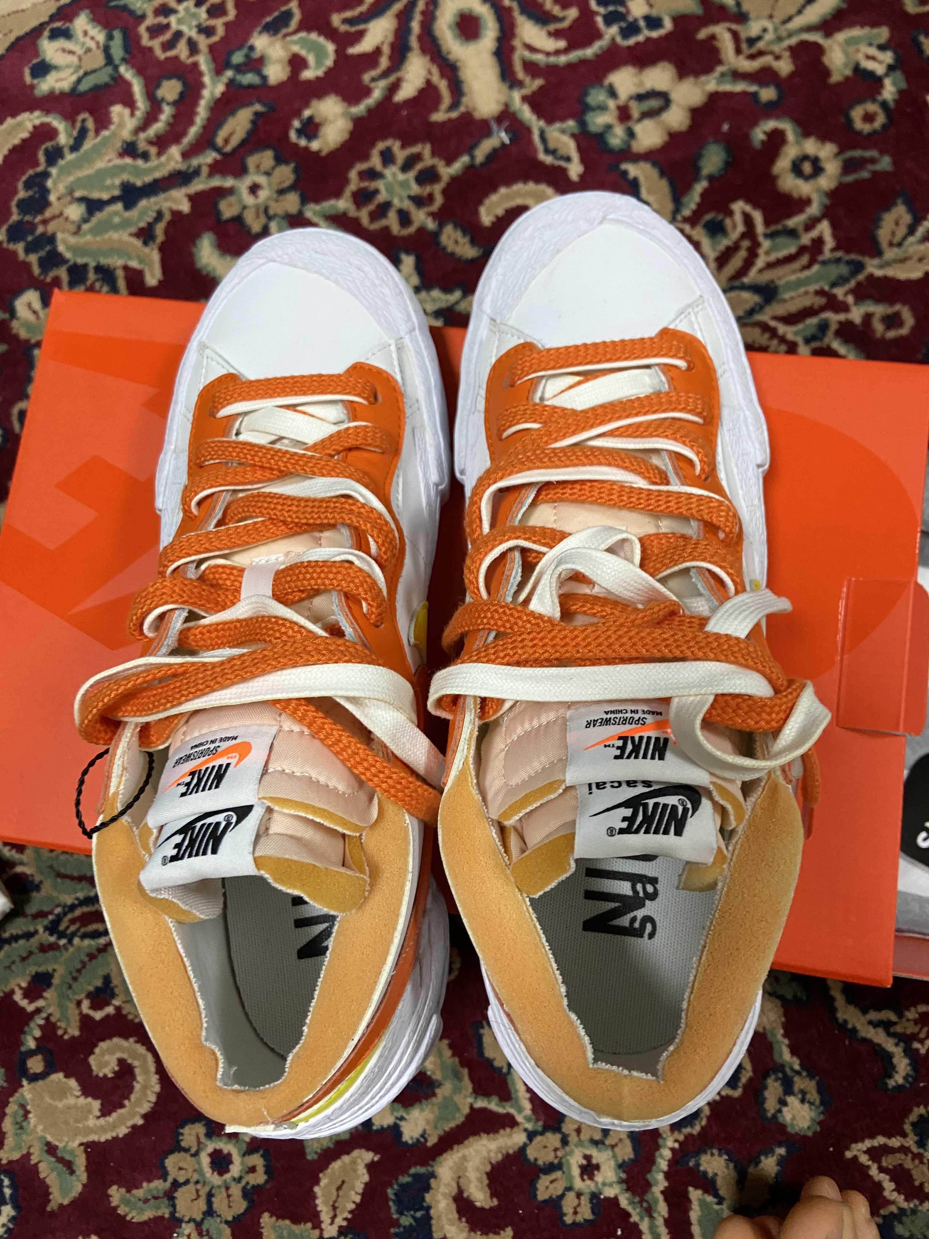 SACAI × NIKE BLAZER LOW "MAGMA ORANGE"