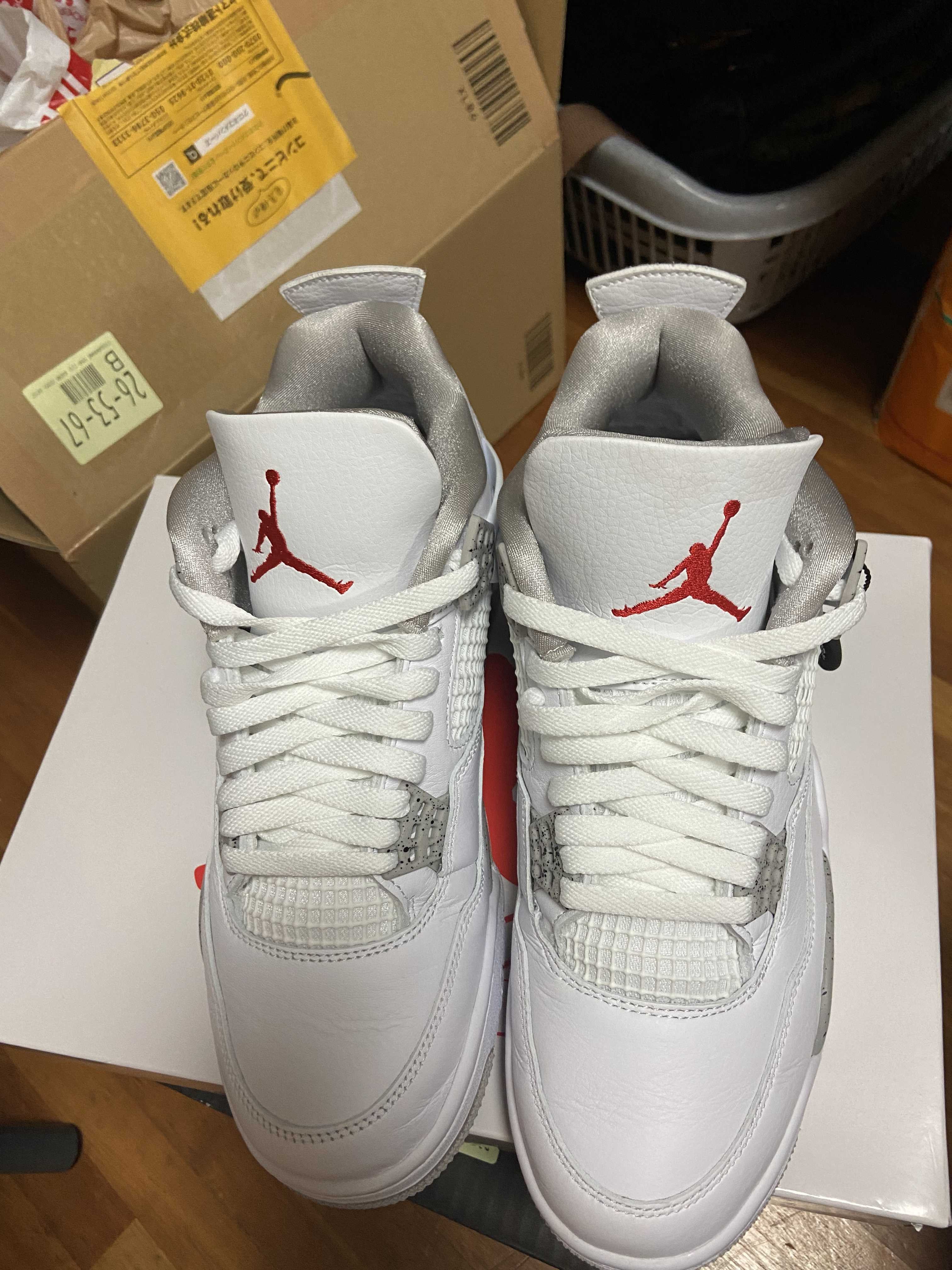 Nike Air Jordan 4 "Tech White"