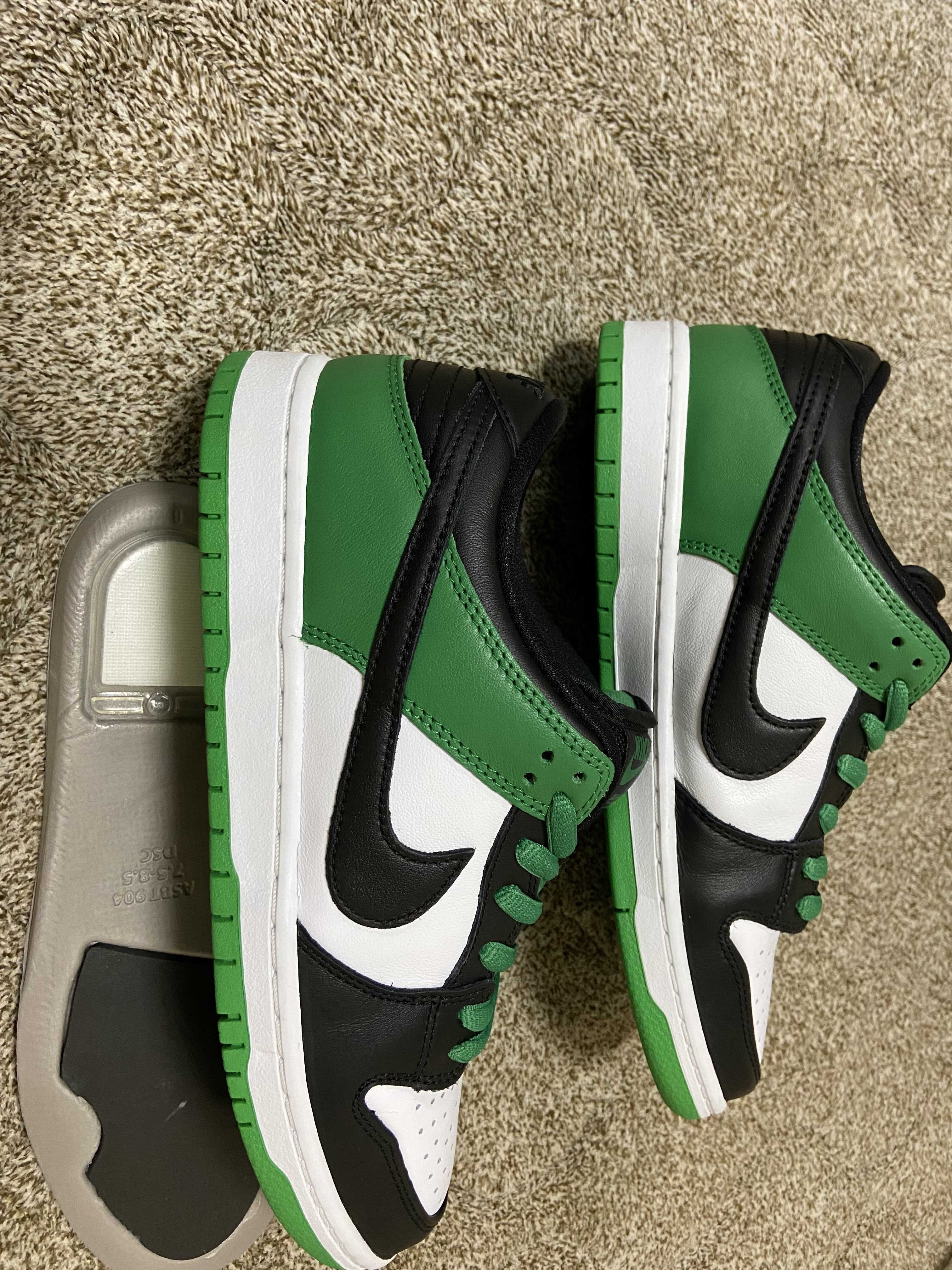 Nike SB Dunk Low Pro "Black and Classic Green"