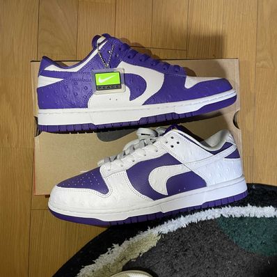 Nike Women's Dunk Low "Made You Look"