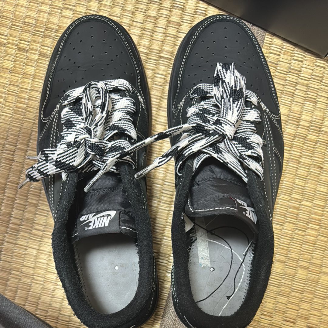 Travis Scott × Nike Air Jordan 1 Low OG SP "Black Phantom"