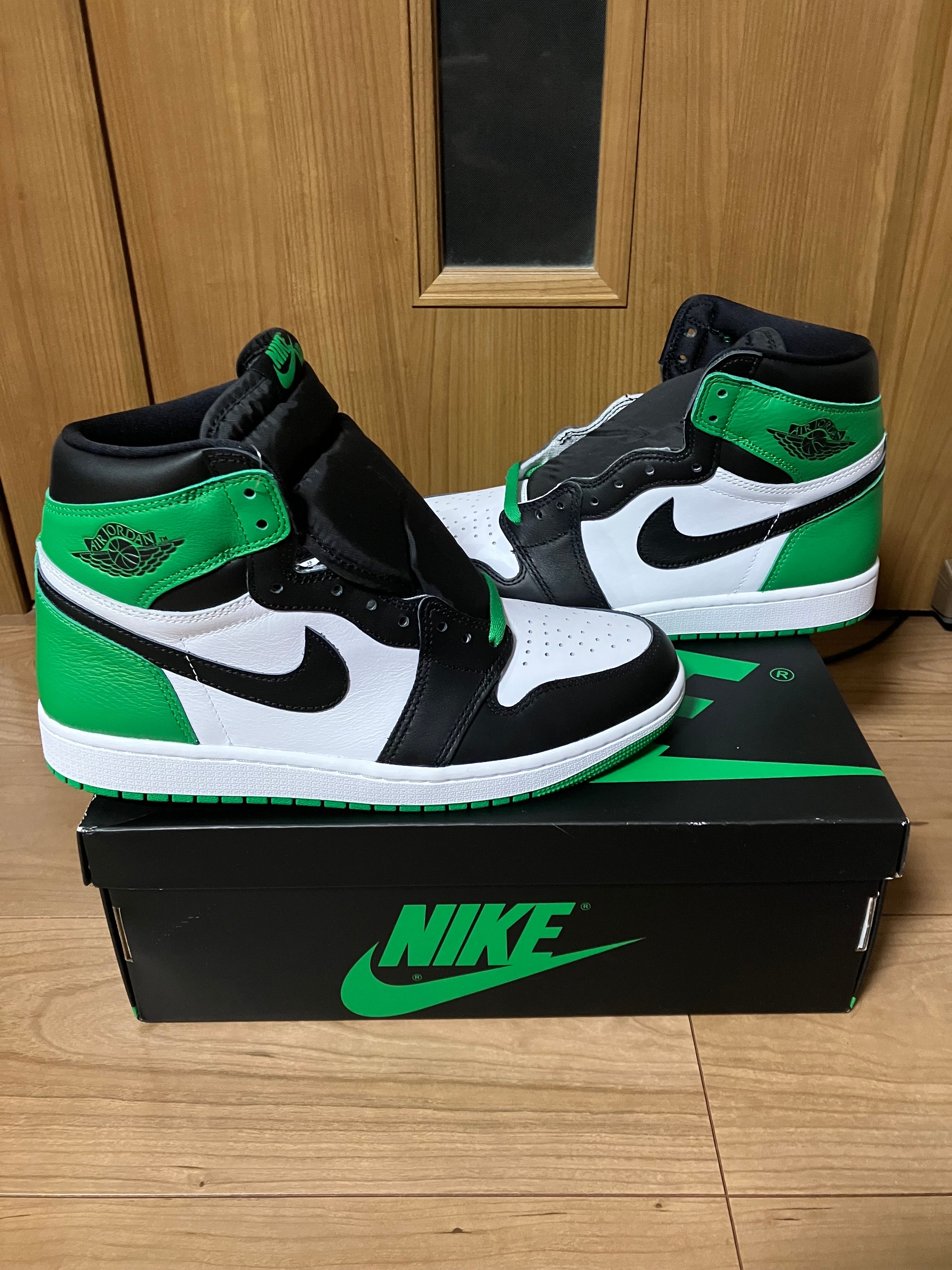 Nike Air Jordan 1 Retro High OG "Celtics/Black and Lucky Green" (2023)