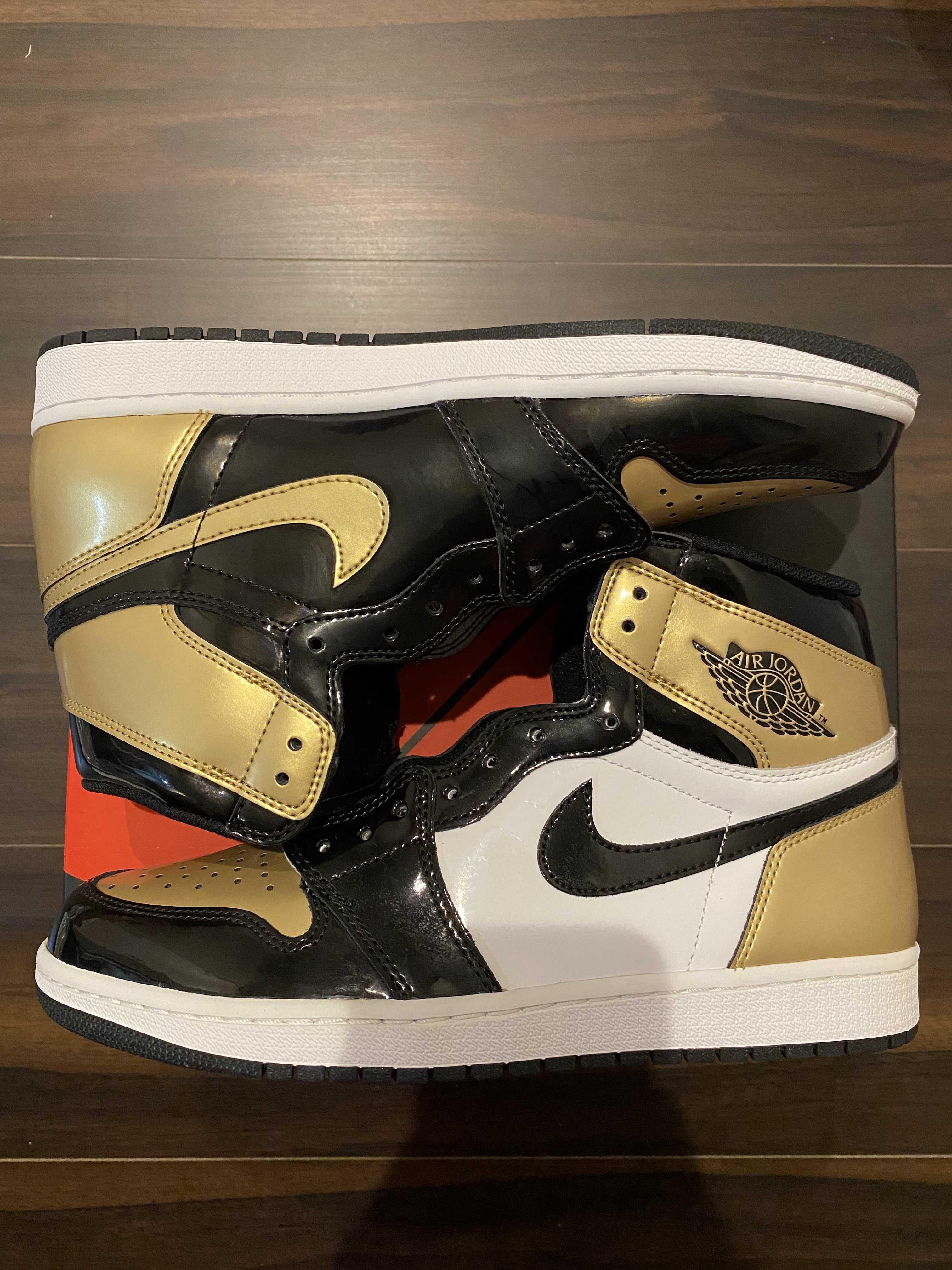 Nike Air Jordan 1 Retro High OG NRG "Gold Toe"