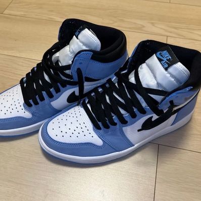 Nike Air Jordan 1 High OG "University Blue"