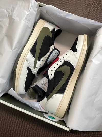 Travis Scott × Nike Women's Air Jordan 1 Low OG "Medium Olive"