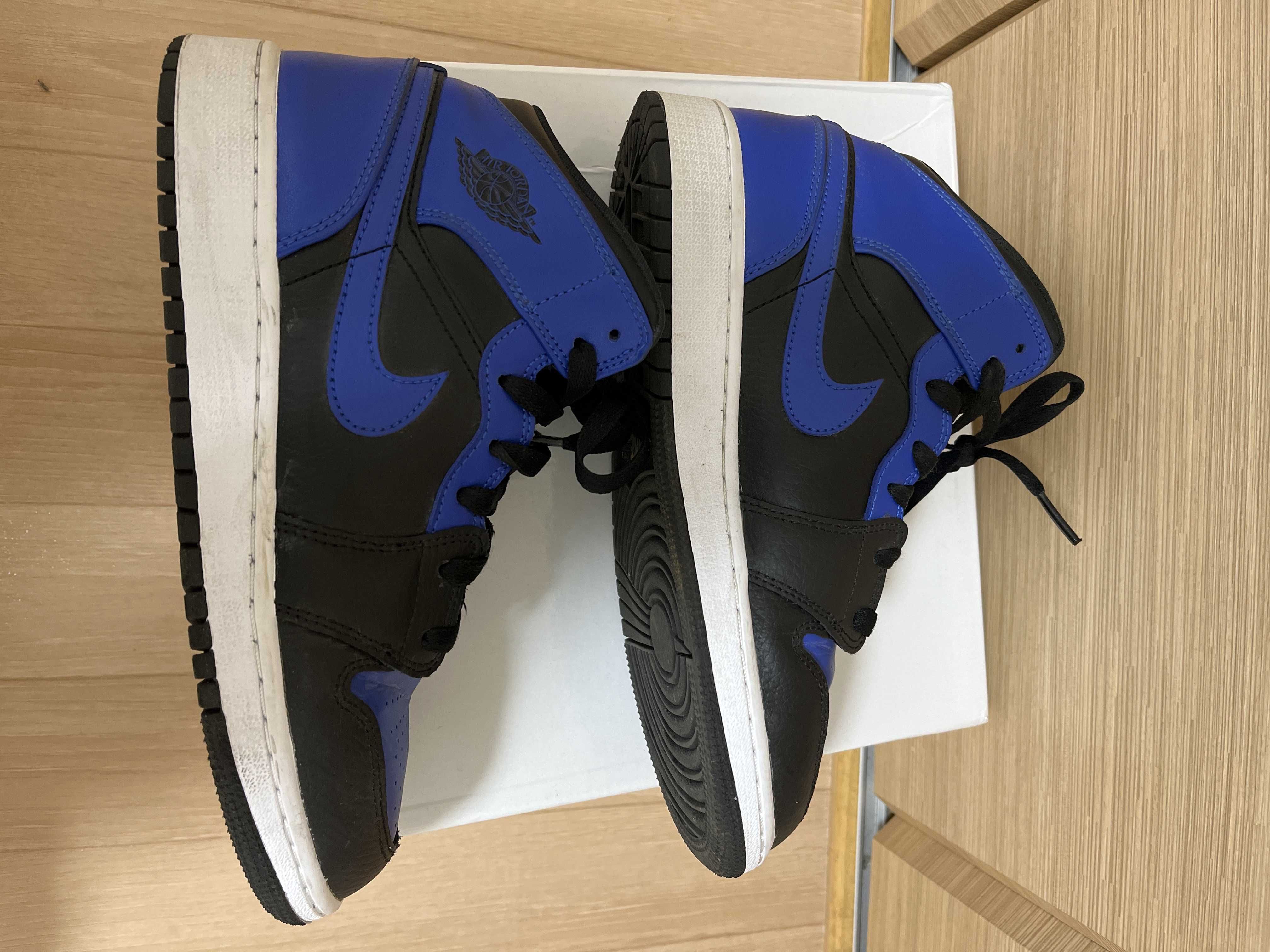 NIKE AIR JORDAN 1 MID GS "HYPER ROYAL"