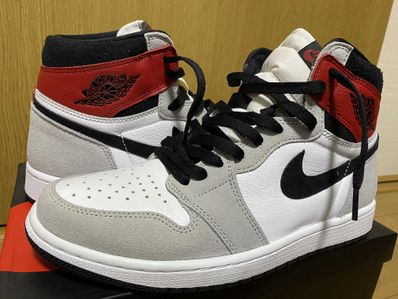 Nike Air Jordan 1 High OG "White/Black/Light Smoke Grey"