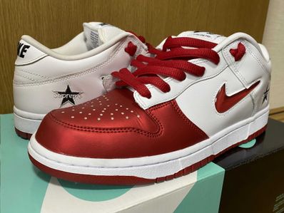 Supreme × Nike Dunk Low "Varsity Red/White"