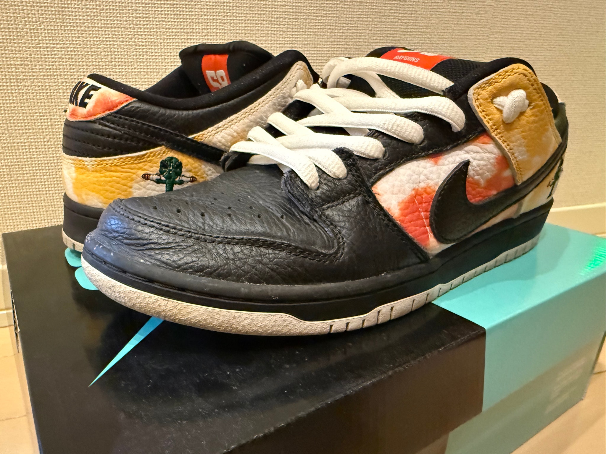 Nike SB Dunk Low "Raygun Tie-Dye/Black"